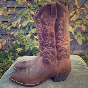 Ariat cowboy boots